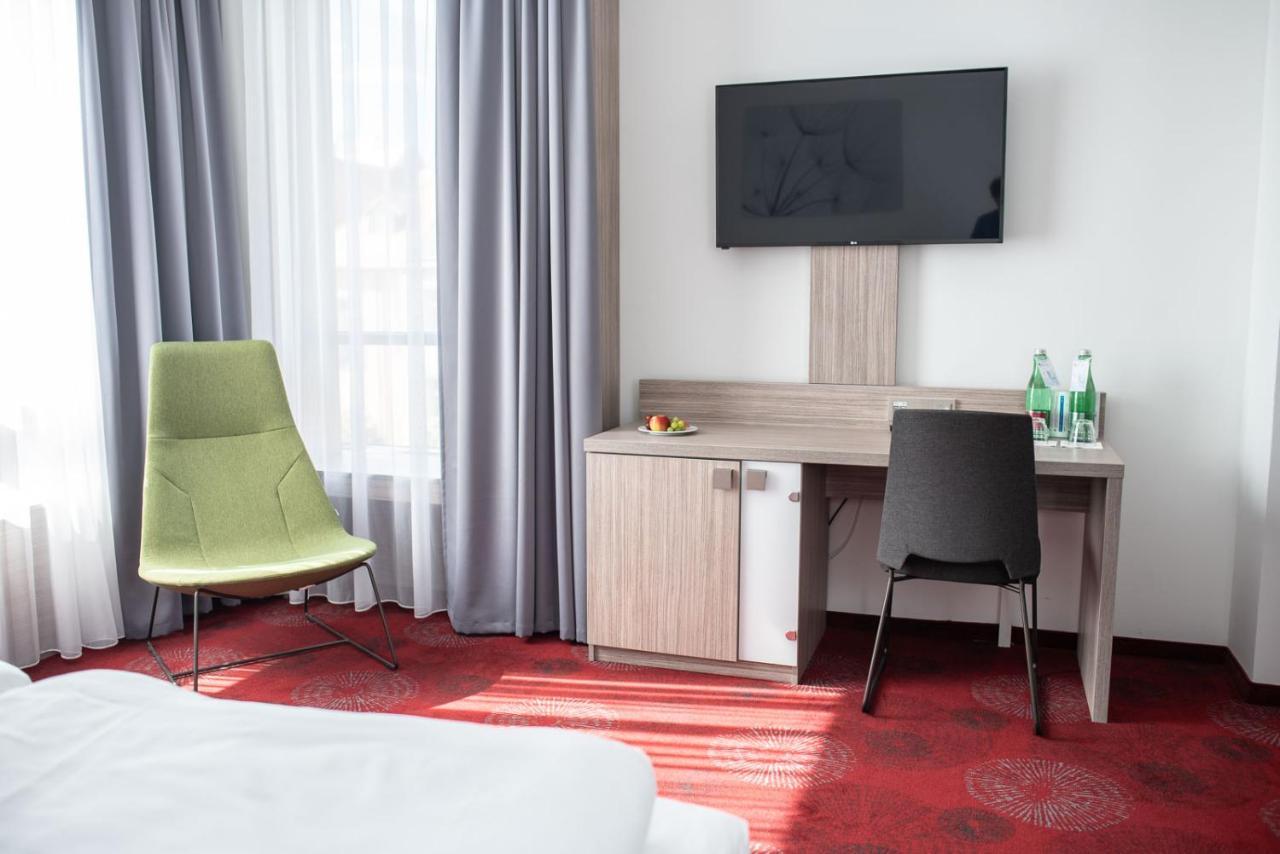 Hotel Tammel Jicin Luaran gambar