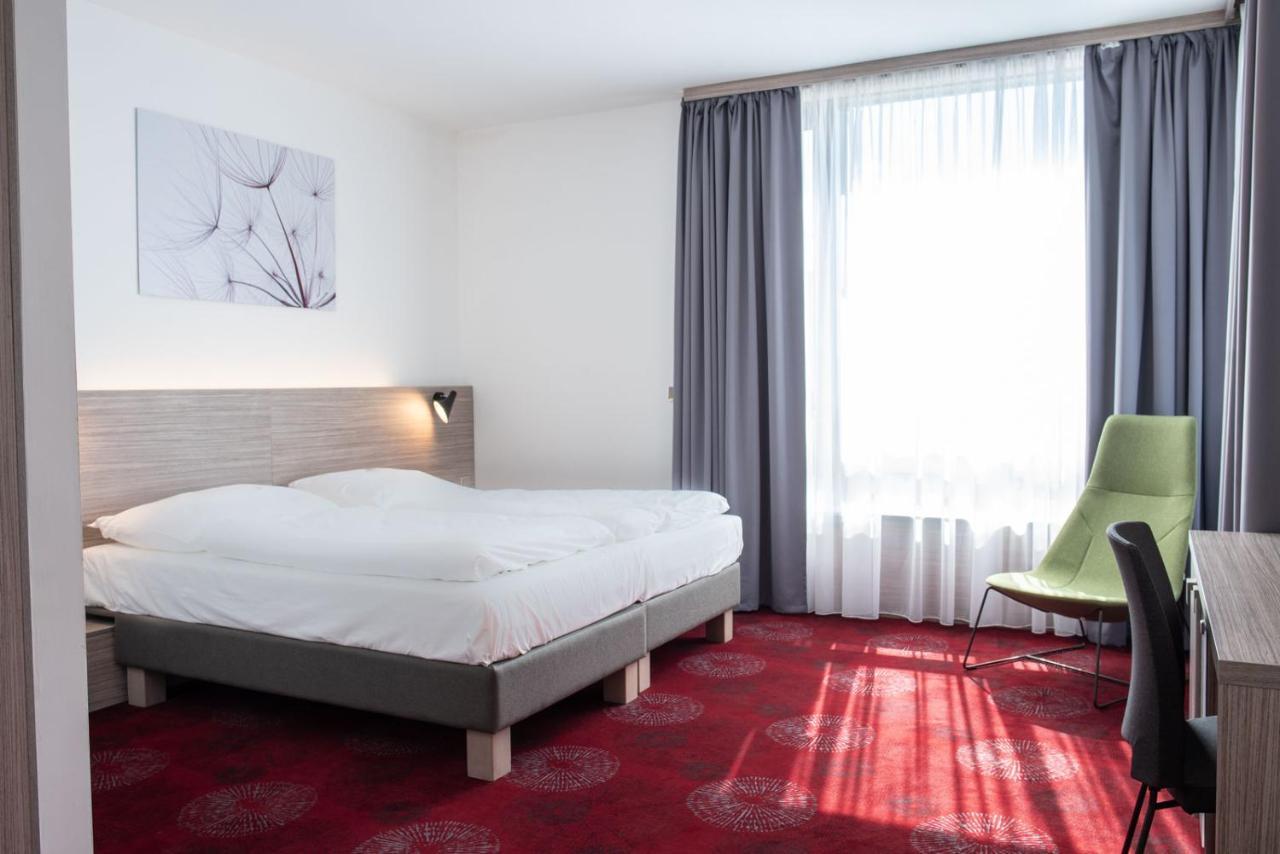 Hotel Tammel Jicin Luaran gambar
